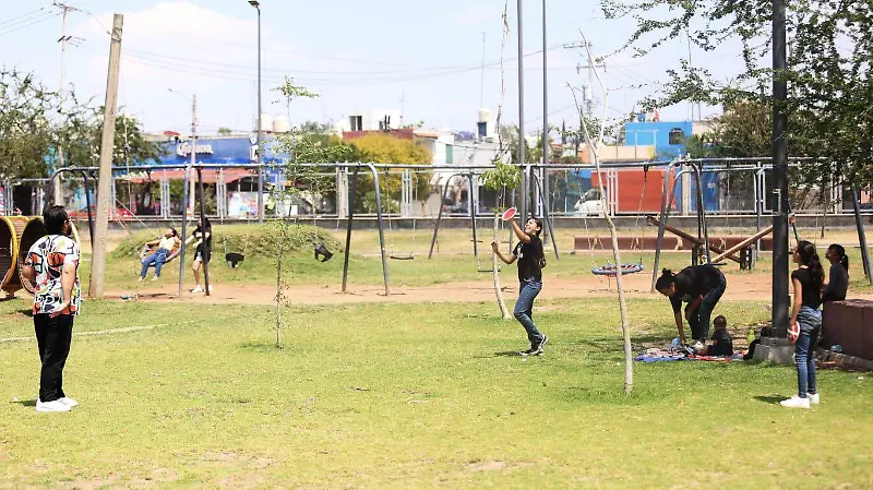 PARQUE LUIS QUINTANAR 